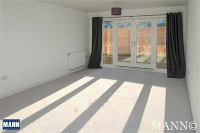 1 Bedroom Flat To Rent In Chapel Drive, Dartford, DA2