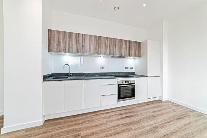 2 Bedroom Flat To Rent In Normandy House, Alencon Link, Basingstoke, RG21