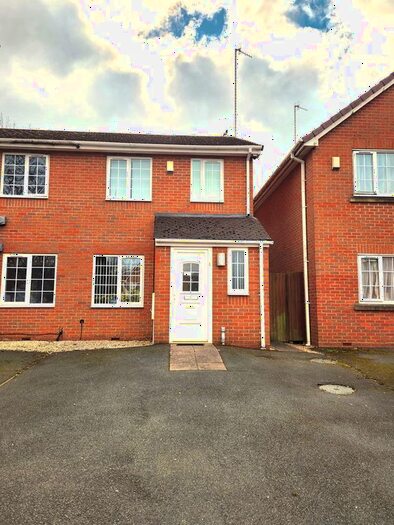 3 Bedroom Semi-Detached House To Rent In Edwinstowe Close, Brierley Hill, DY5