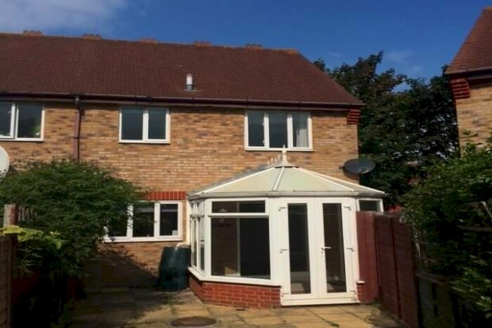 3 Bedroom Property To Rent In Spillett Close, Faversham, ME13