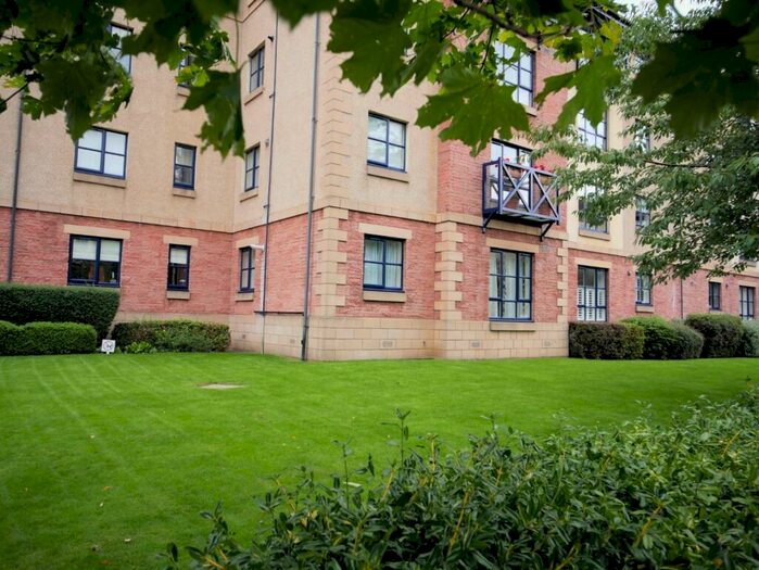 2 Bedroom Flat To Rent In Russell Gardens, Roseburn, Edinburgh, EH12