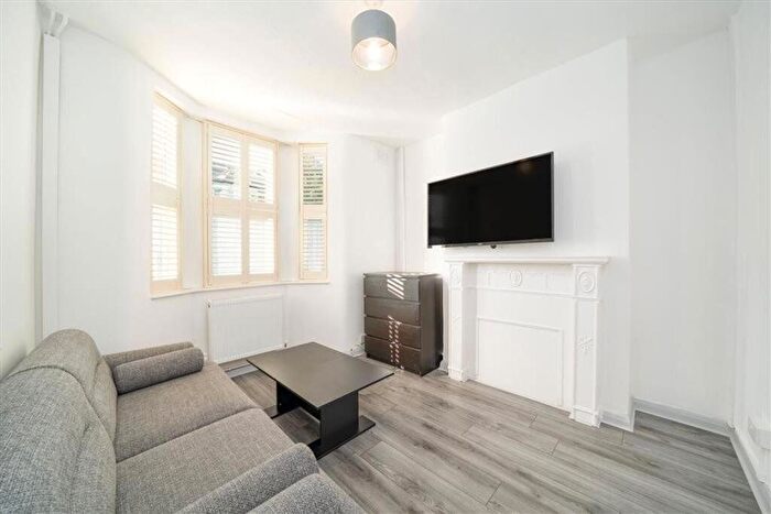 2 Bedroom Terraced House To Rent In Azof Street, Canary Wharf, SE10