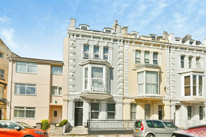 1 Bedroom Flat For Sale In Citadel Road, Plymouth, PL1
