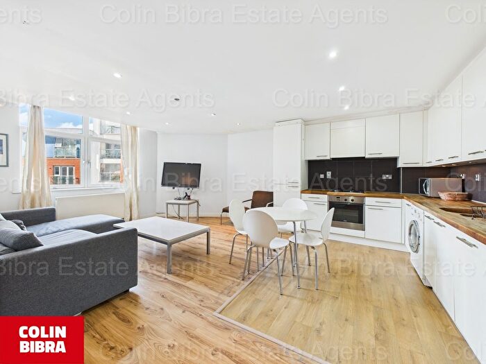 2 Bedroom Flat To Rent In Uxbridge Road, Ealing, W5