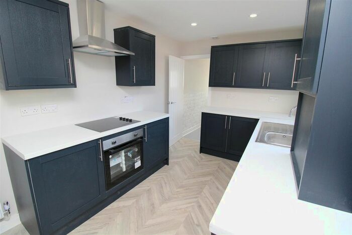 3 Bedroom Terraced House To Rent In Ystrad Road, Pentre, CF41