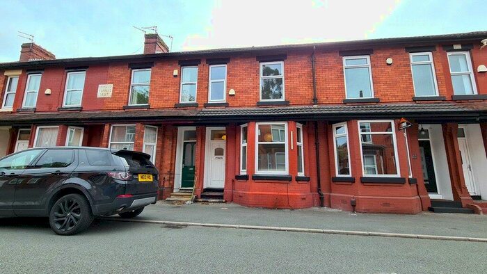 5 Bedroom Terraced House To Rent In Albion Road, Manchester, M14