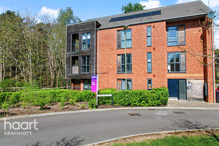 2 Bedroom Apartment For Sale In Artillery Drive, Bordon, GU35