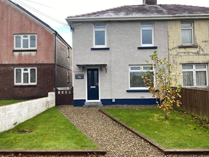 3 Bedroom Semi Detached House For Sale In Waterloo Road, Penygroes, Llanelli, Carmarthenshire., SA14