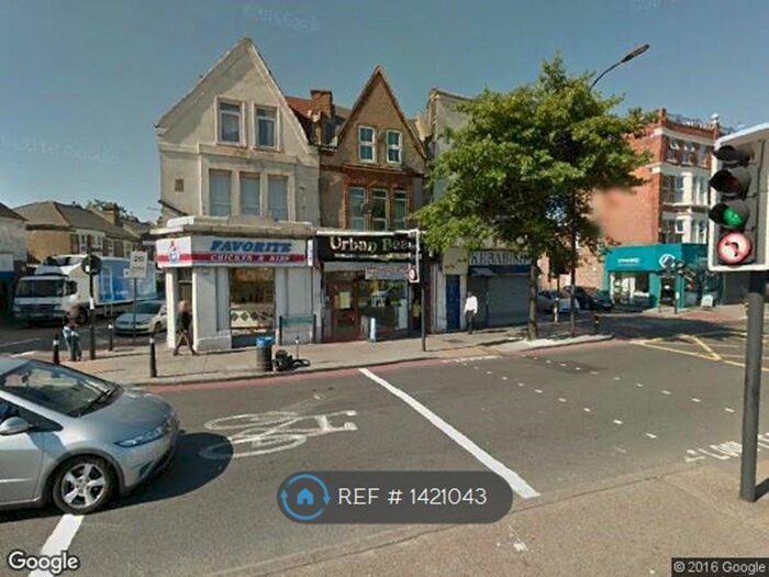 Studio To Rent In Station Buildings, Catford, SE6