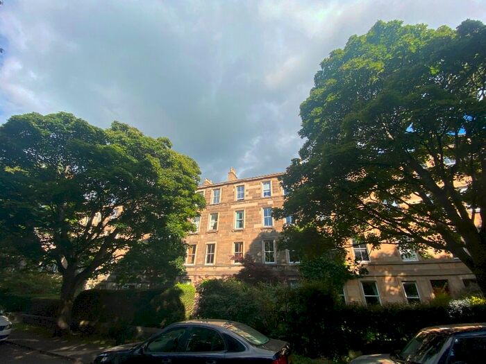 2 Bedroom Flat To Rent In Gladstone Terrace, Marchmont, Edinburgh, EH9