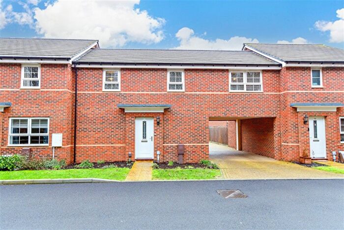 2 Bedroom Property For Sale In Blandings Way, Emsworth, Hampshire, PO10