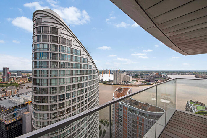 2 Bedroom Apartment For Sale In Charrington Tower, Biscayne Avenue, London, E14