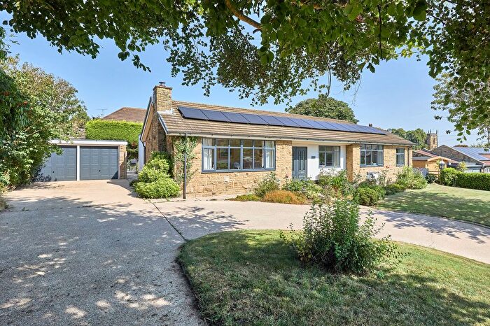 4 Bedroom Detached Bungalow For Sale In Kingraig, Badsworth, WF9