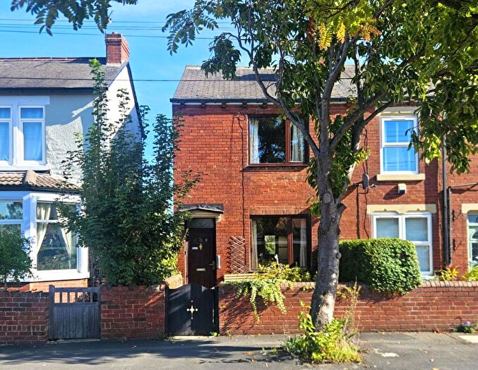 3 Bedroom End Of Terrace House For Sale In Gladstone Street, Normanton, WF6
