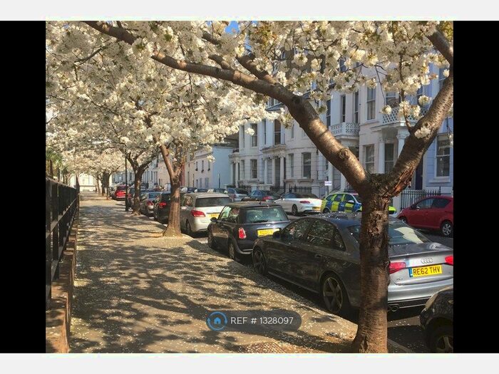 1 Bedroom Flat To Rent In Powis Square, London, W11