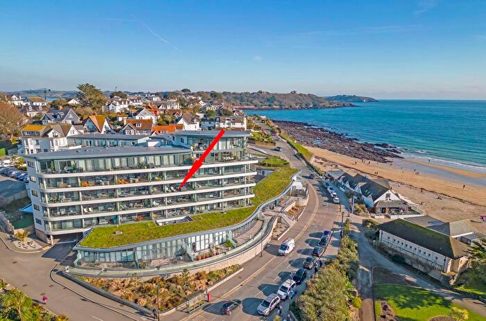 2 Bedroom Flat For Sale In Cliff Road, Falmouth, Cornwall, TR11