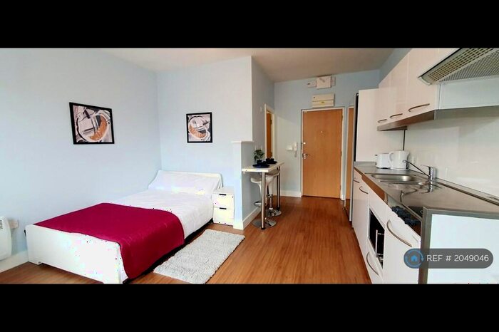Studio To Rent In Majestic Court, Stoke-On-Trent, ST4