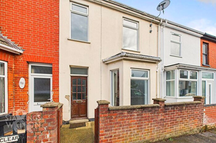 4 Bedroom Terraced House To Rent In Ipswich Road, Lowestoft, NR32