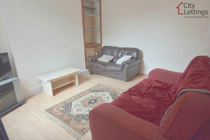 4 Bedroom Terraced House To Rent In Tudor Grove, Arboretum, NG1