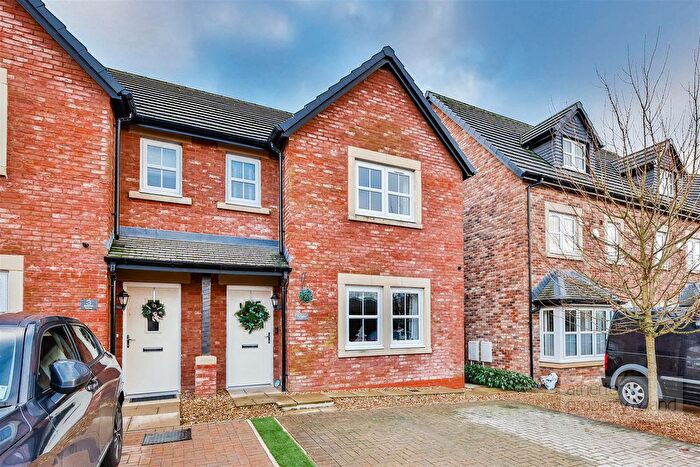 3 Bedroom Semi-Detached House For Sale In Beeston Grove, Clitheroe, Ribble Valley, BB7