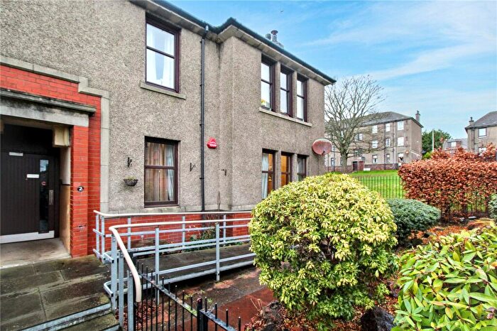 2 Bedroom Flat For Sale In Fleming Gardens North, Dundee, Angus, DD3