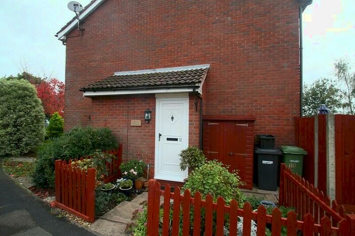 1 Bedroom End Of Terrace House To Rent In Devonshire Gardens, Bursledon, SO31