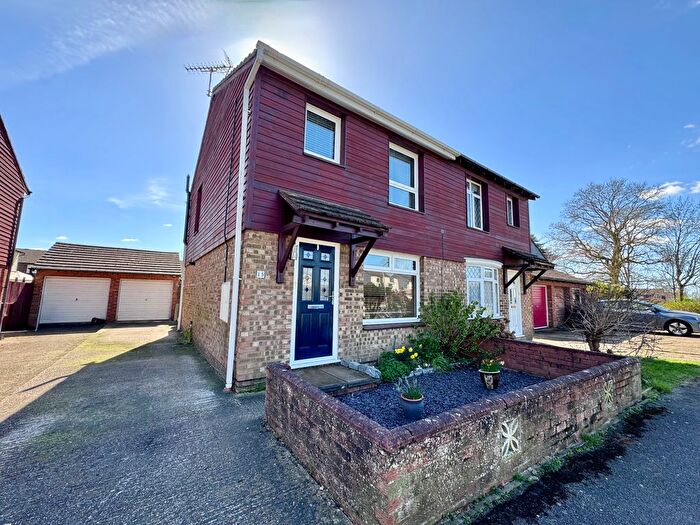 3 Bedroom Semi-Detached House To Rent In Springwood Drive, Ashford, TN23