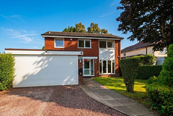 4 Bedroom Detached House For Sale In Streetsbrook Road, Shirley, B90