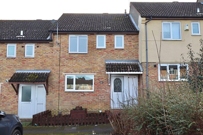 2 Bedroom Detached House To Rent In Collyweston Road, Northampton, NN3
