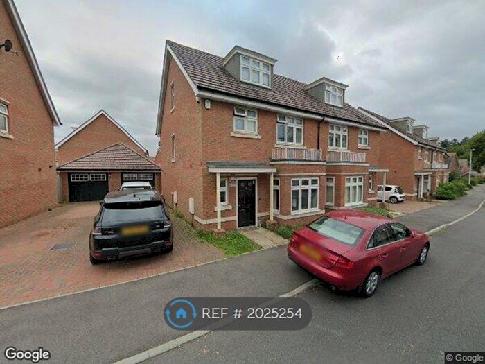 4 Bedroom Semi-Detached House To Rent In Faringdon Road, Earley, Reading, RG6