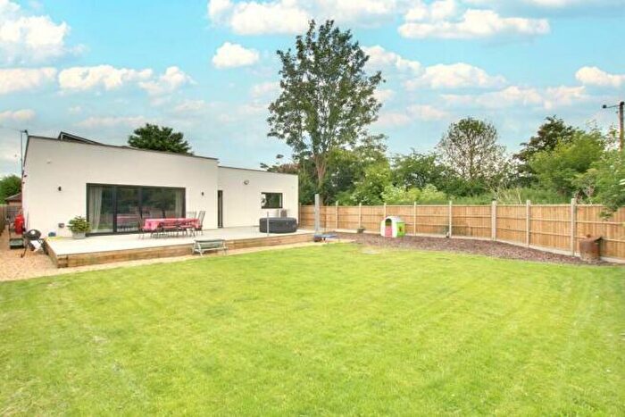 4 Bedroom Detached Bungalow For Sale In The Nest, Pondersbridge, PE26