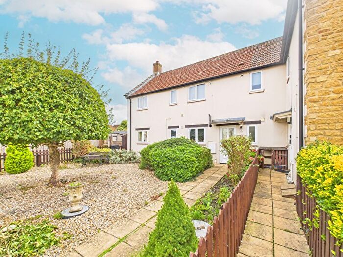 2 Bedroom Flat For Sale In Printers Court, Martock, TA12