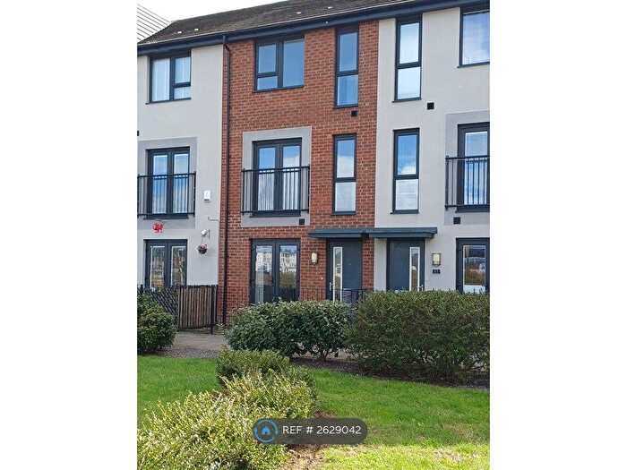 4 Bedroom Terraced House To Rent In Clos Cymmer, Barry, CF62