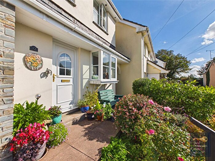 2 Bedroom Semi Detached House For Sale In Hunters Wood, Torrington, Devon, EX38