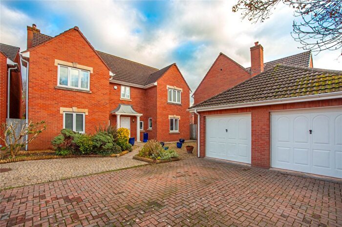 5 Bedroom Detached House To Rent In Coburn Gardens, Cheltenham, Gloucestershire, GL51