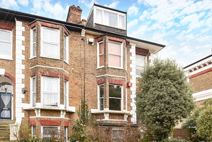 2 Bedroom Apartment To Rent In Anerley Grove Anerley, SE19