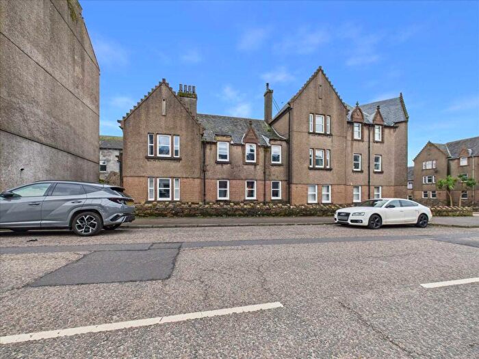 3 Bedroom Flat For Sale In High Street, Campbeltown, PA28
