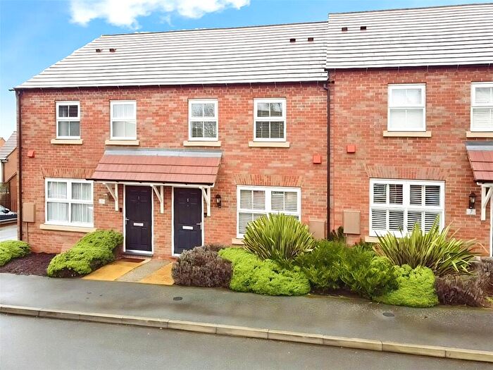 3 Bedroom Terraced House For Sale In Highgrove Close, Burbage, Hinckley, Leicestershire, LE10