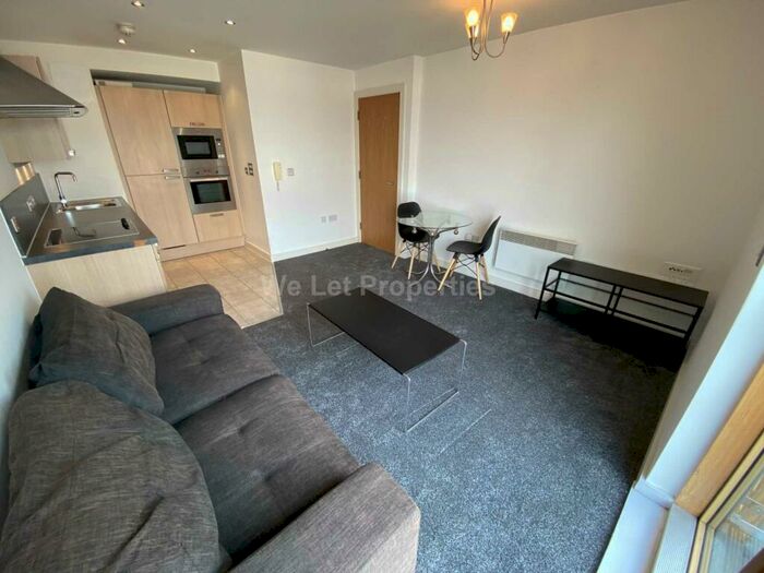 1 Bedroom Apartment To Rent In Jefferson Place, Fernie Street, M4