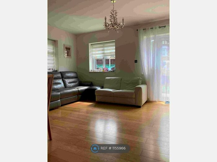 4 Bedroom Detached House To Rent In Alton Road, Croydon, CR0