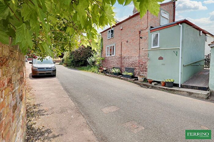 3 Bedroom Semi-detached House For Sale In Church Road, Newnham, Gloucestershire., GL14