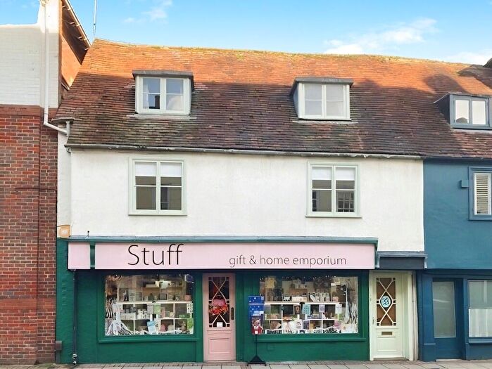 4 Bedroom Terraced House To Rent In Winchester Street, Salisbury, SP1