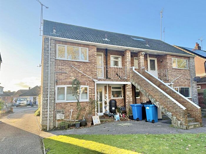 1 Bedroom Flat For Sale In Allens Road, Upton, BH16