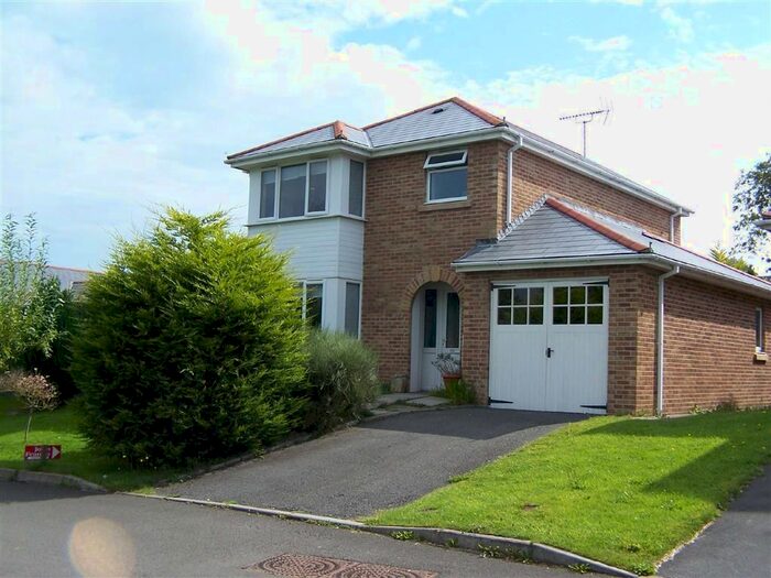 3 Bedroom Detached House For Sale In Cwrt Y Brenin, Ffos-Y-Ffin, Ceredigion, SA46