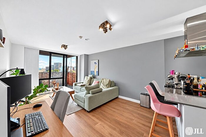 1 Bedroom Flat For Sale In Carriage House, Leyton Road, Stratford, E15
