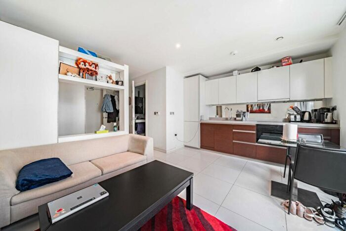 Studio To Rent In Baltimore Wharf, Canary Wharf, London, E14