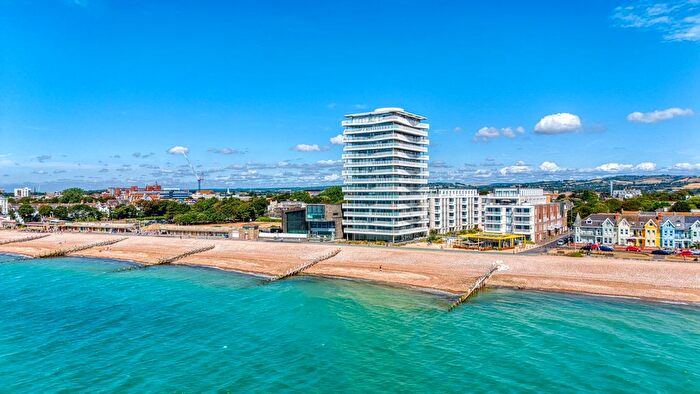 2 Bedroom Flat For Sale In Bayside Apartments, Brighton Road, Worthing, BN11