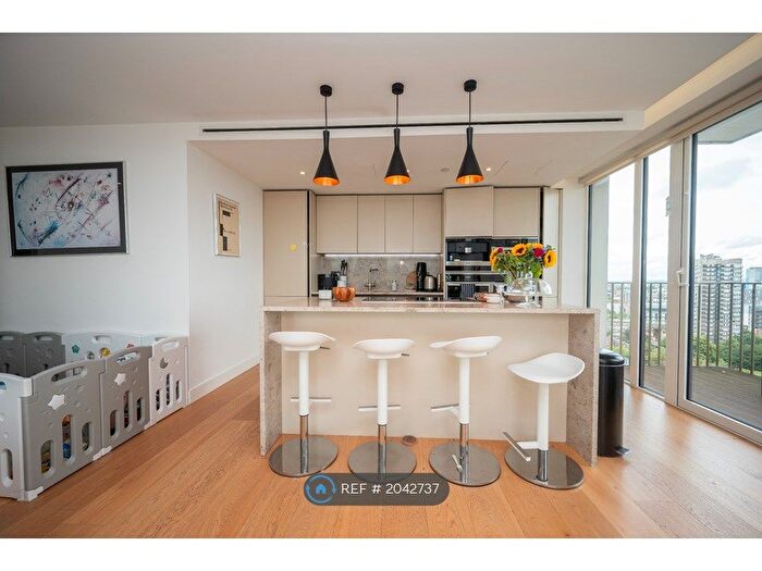 3 Bedroom Flat To Rent In Admiralty House, London, E1W