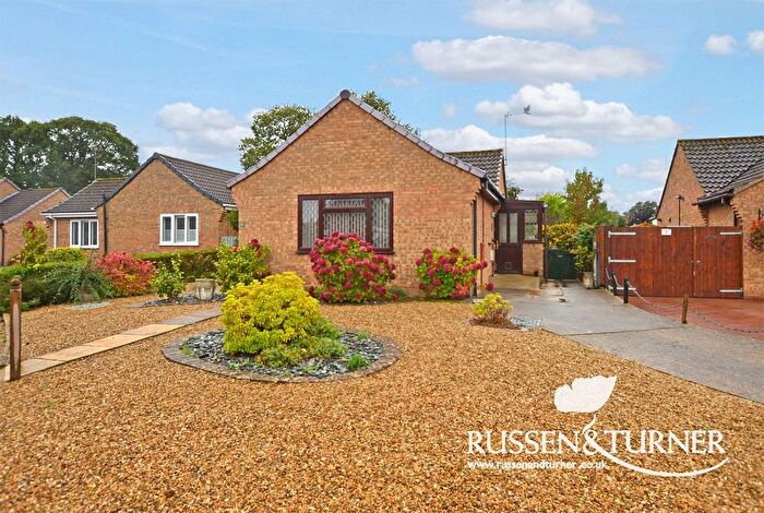 2 Bedroom Bungalow For Sale In Gidney Drive, Heacham, PE31