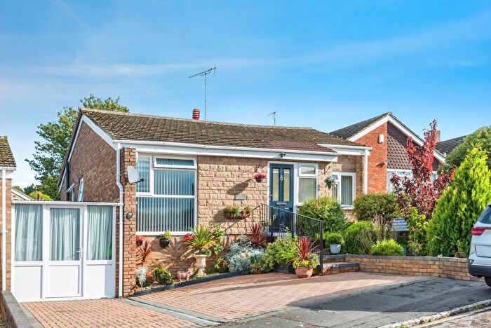 3 Bedroom Detached House For Sale In Elm Drive, Garsington, Oxford, OX44